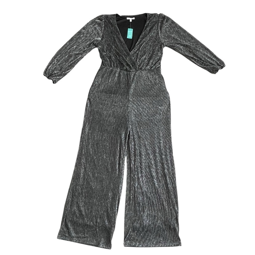 Maurices Plisse Wide Leg Jumpsuit Women’s Size S Metallic V-neck Long Sleeves